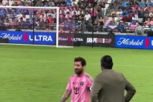 还有谁