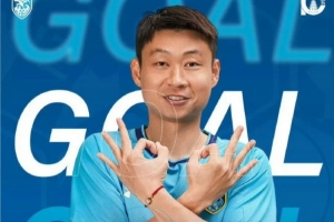南通支云队胡鸣飞一击得分，目前以1比0领跑比赛！